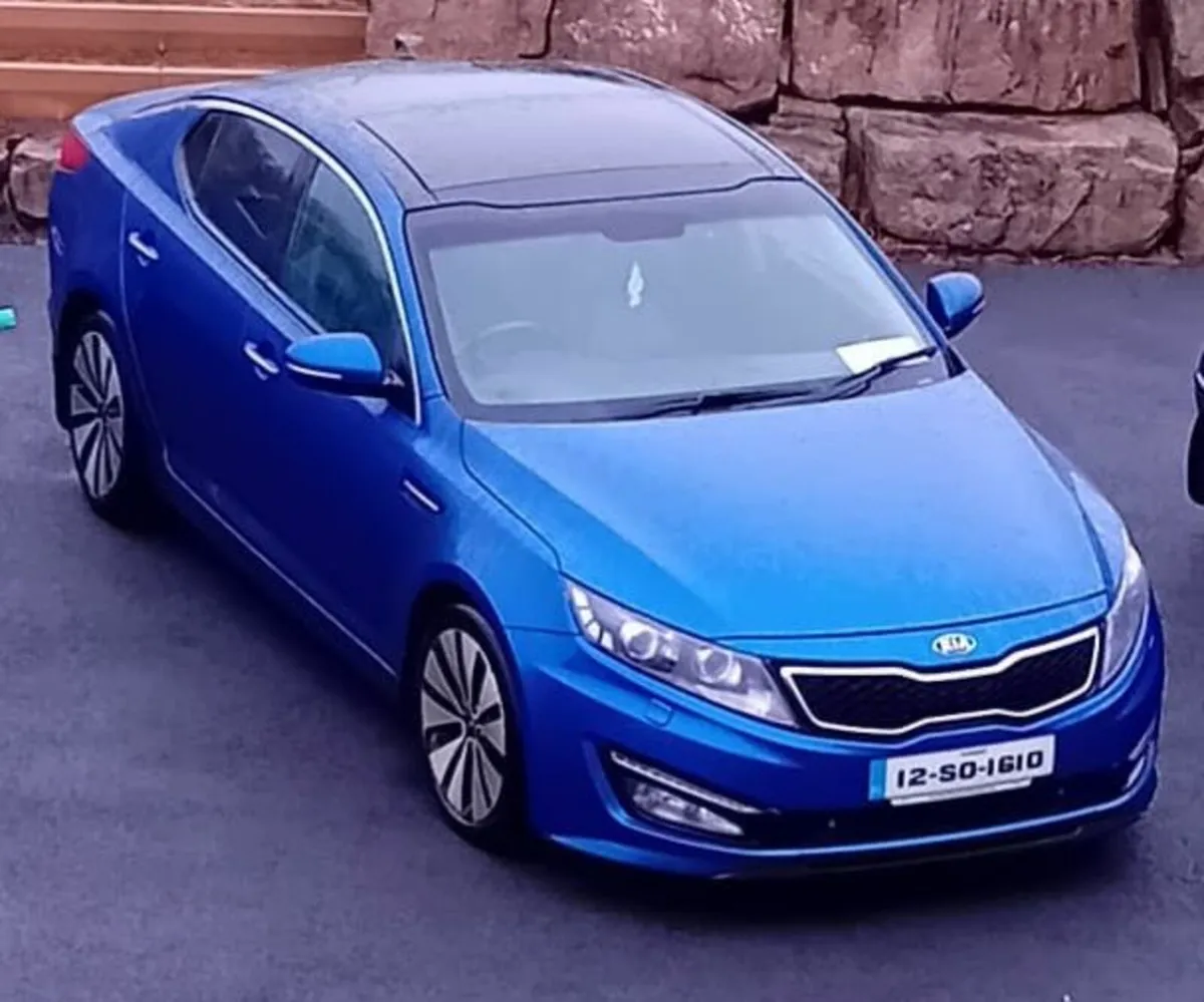 Kia Optima 2012 - Image 1