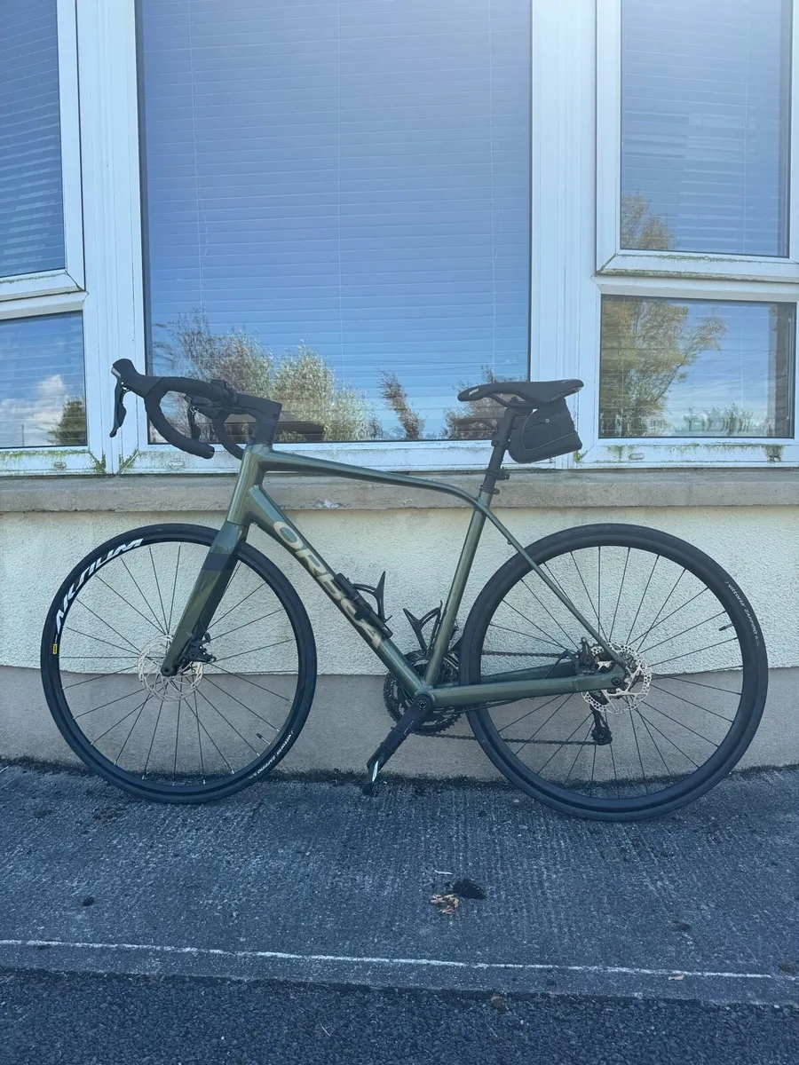 Orbea Avant H40 (Large) For The Semi Pro Rider - Image 1