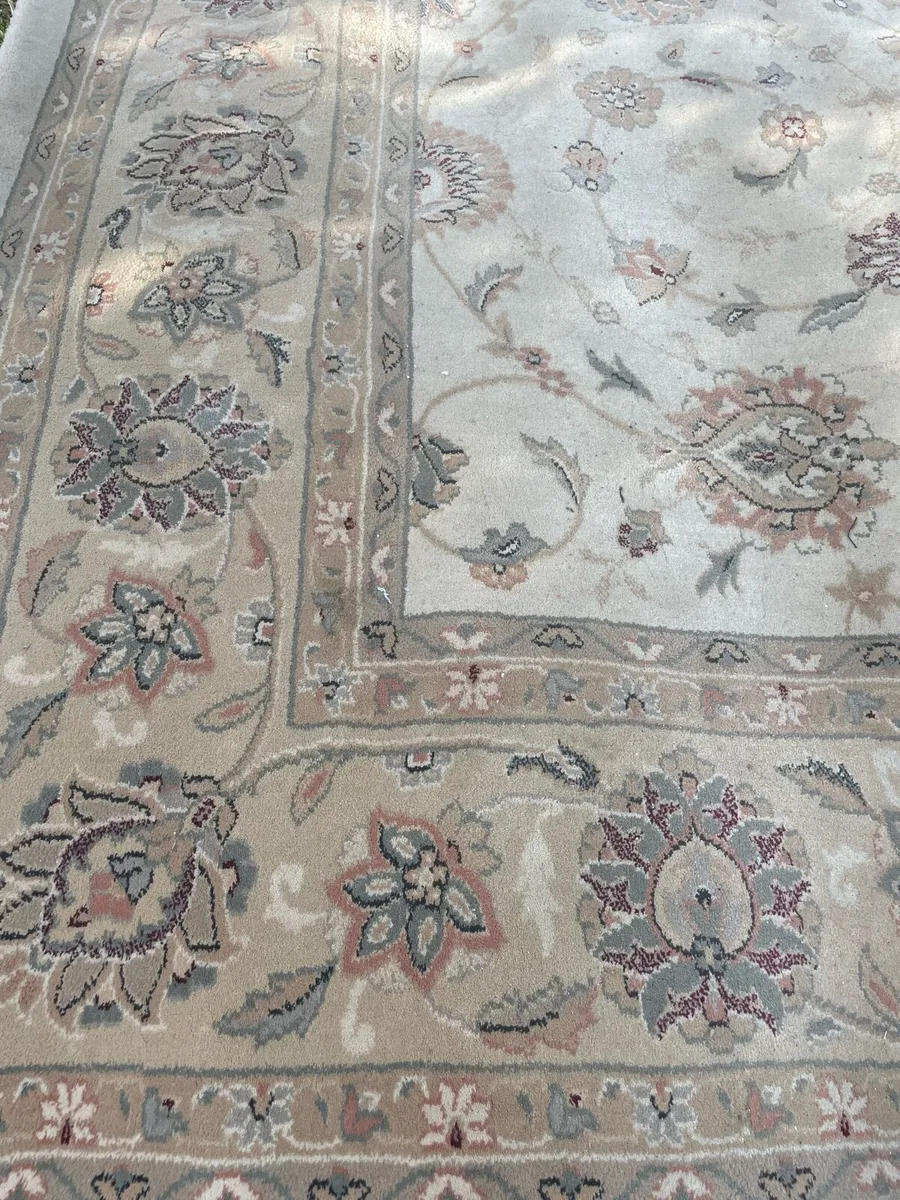 Rug 200cm x 290cm - Image 2