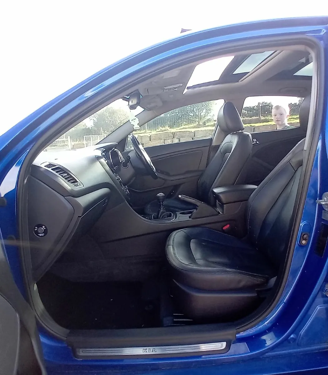 Kia Optima 2012 - Image 2
