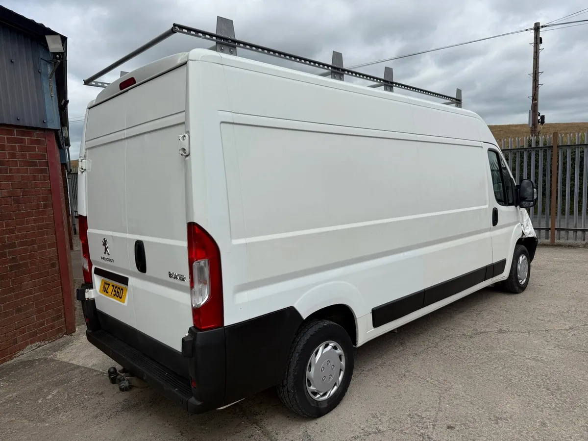 2018 Peugeot Boxer 2.0 BlueHDi H2 Prof Van 130ps - Image 4