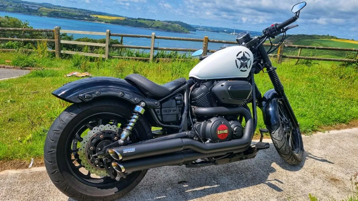 Yamaha XV950 BOLT Bobber - Image 4