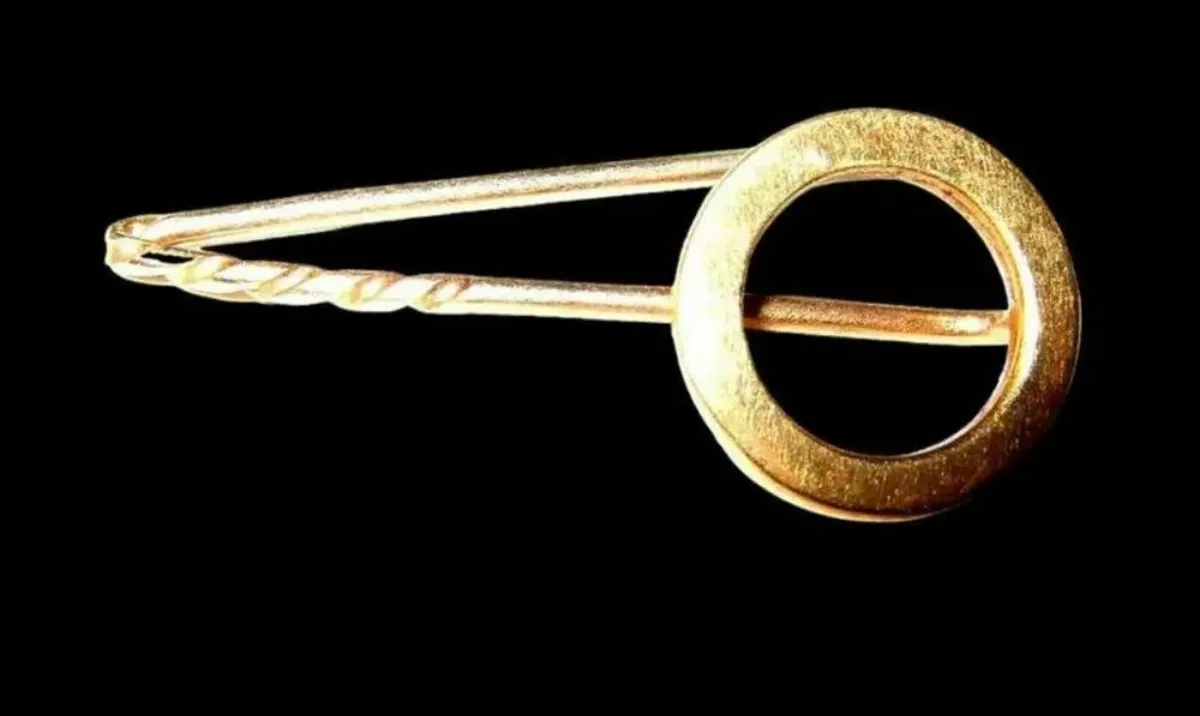 Vintage Hallmarked 9ct Gold Tie Pin - Image 3