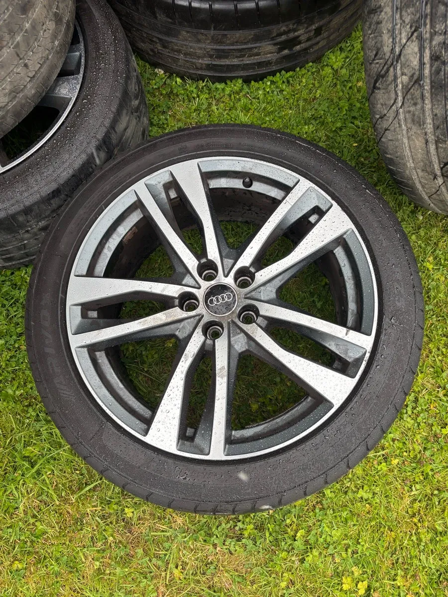19 INCH GENUINE AUDI A6 / S6 Alloys - Image 1