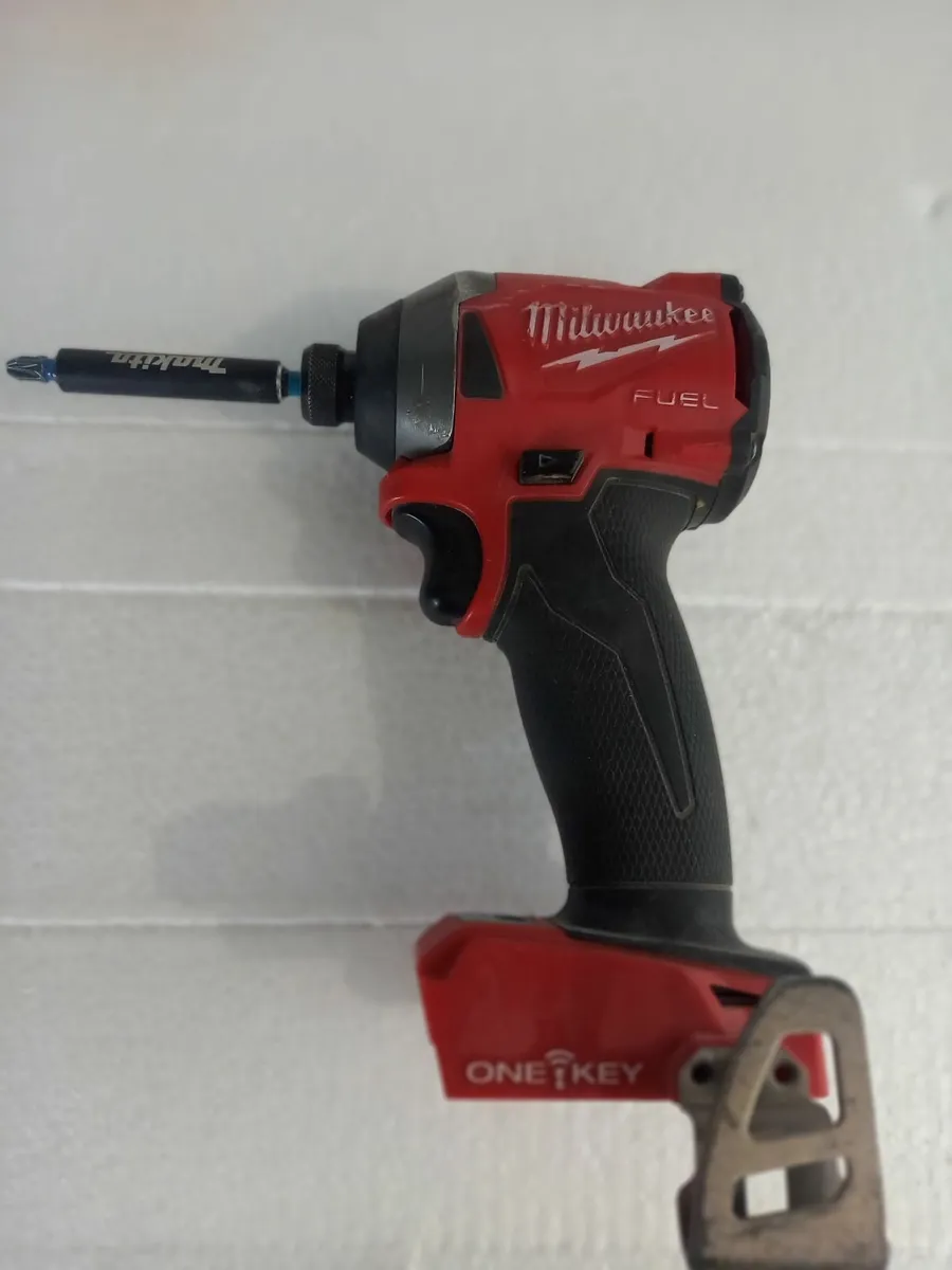 Milwaukee 18v impact driver. - Image 1