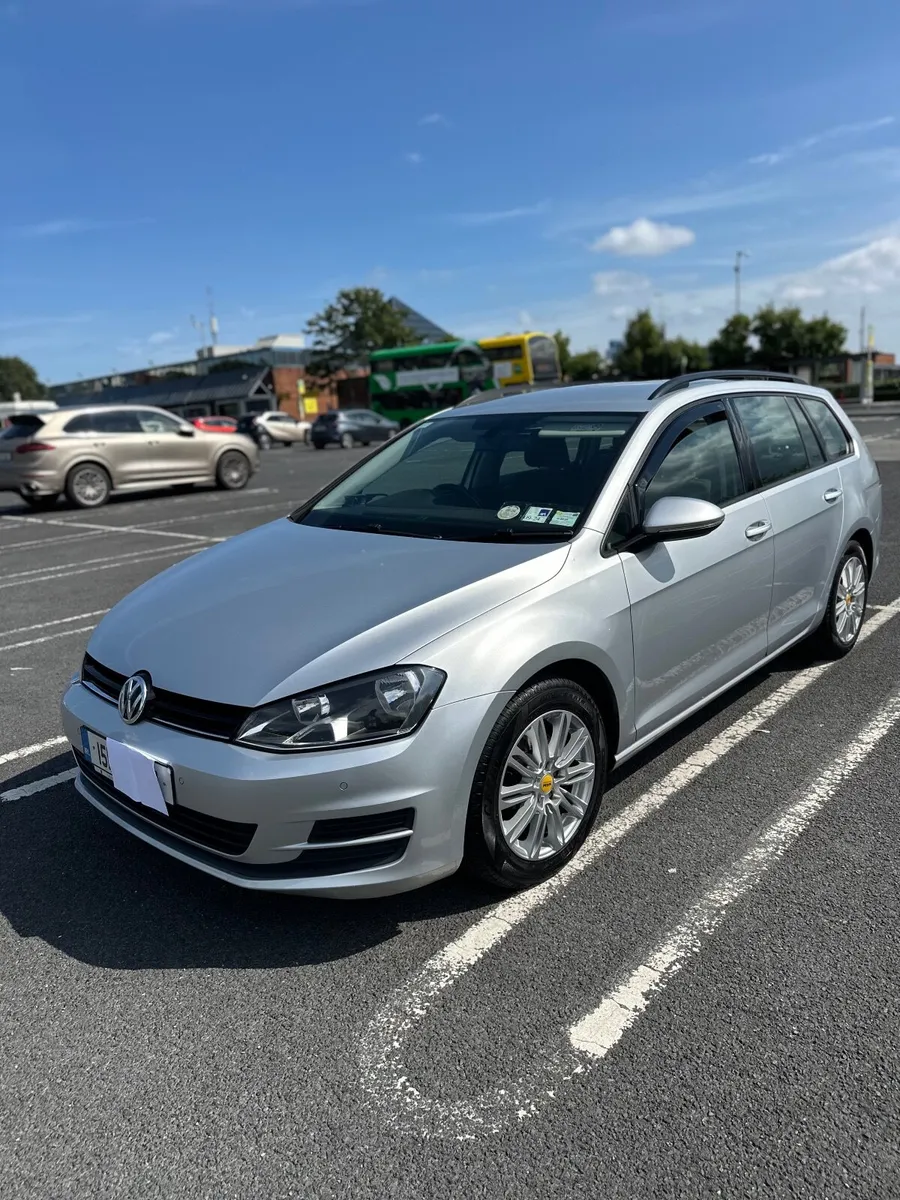 Volkswagen Golf 2015 - Image 1