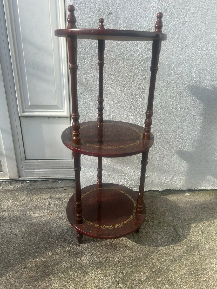 Three tier what not