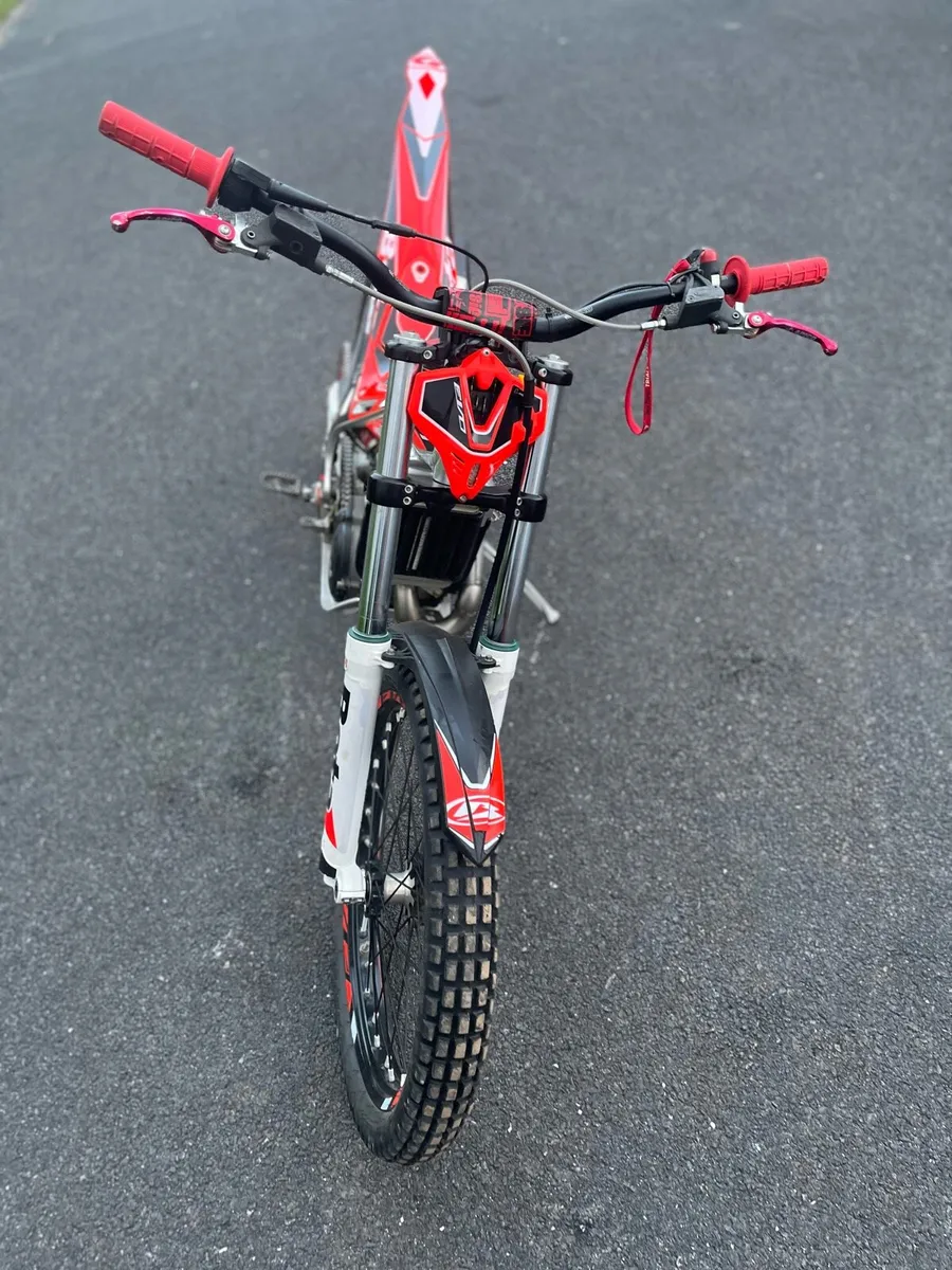 Beta Evo 125 Trials Bike - Image 4