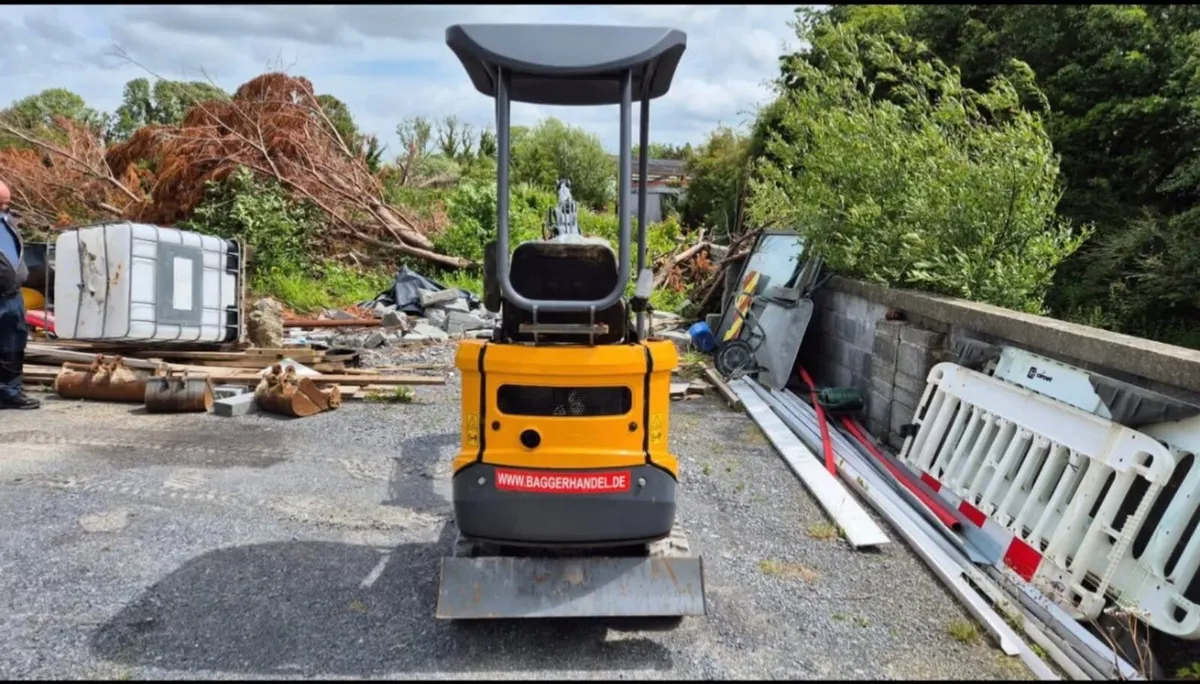 Jpc 1.1 ton micro digger - Image 2