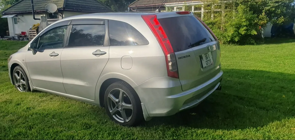Honda Stream 2006 - Image 4