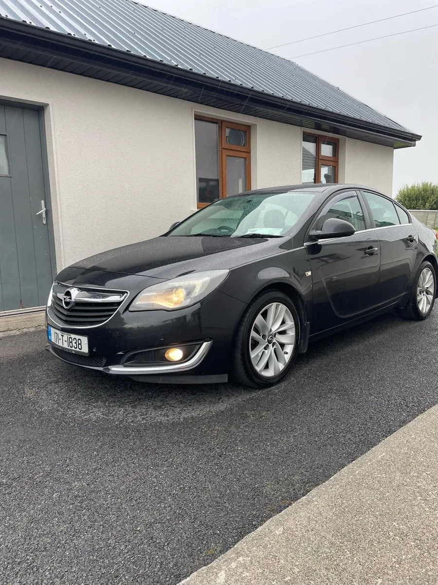 Opel insignia - Image 1