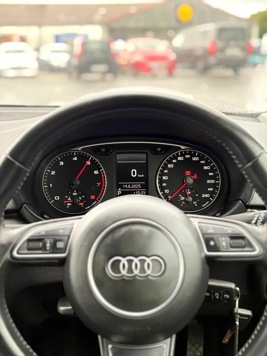 Audi A1 2015 S LINE TFSI Auto - Image 3