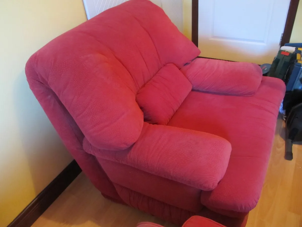 couch - Image 4