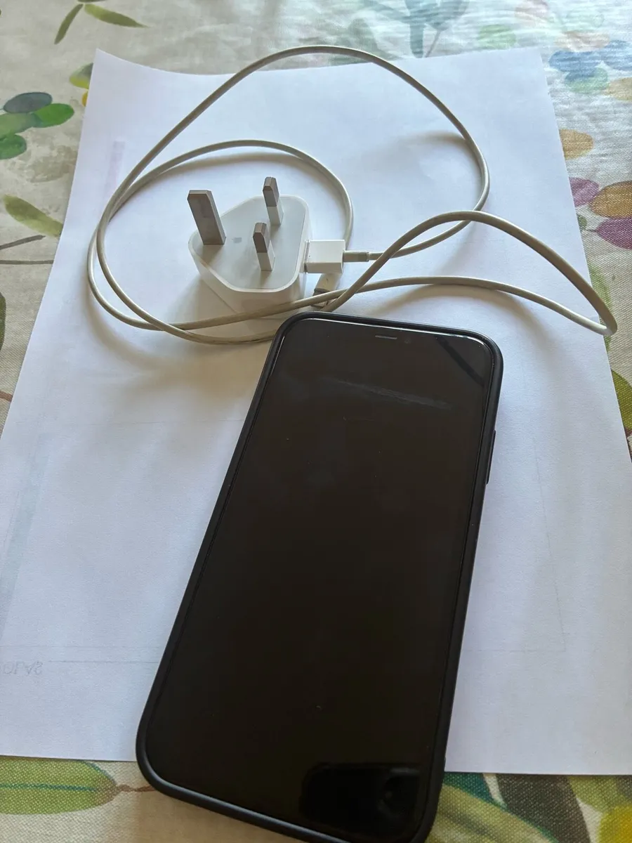 Apple iPhone 11 - Image 3