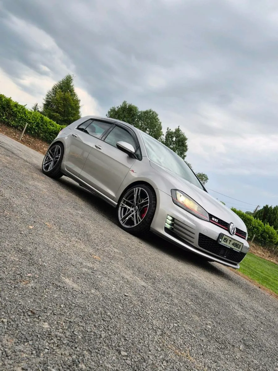 Volkswagen golf gti - Image 1