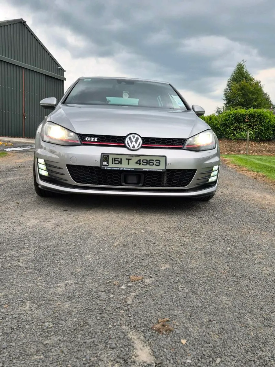 Volkswagen golf gti - Image 2