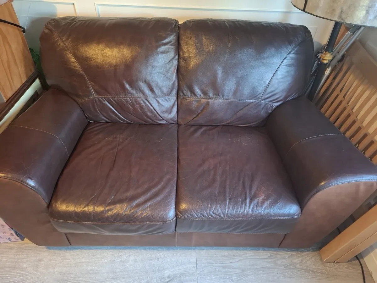 Leather sofa - Image 2