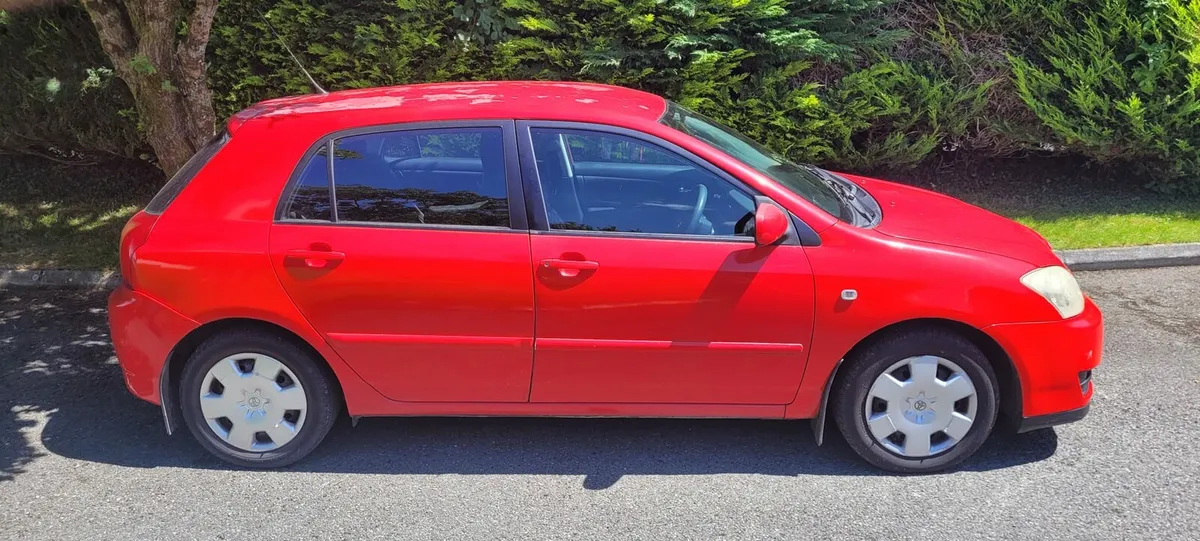 2005 TOYOTA COROLLA AUTOMATIC - Image 2