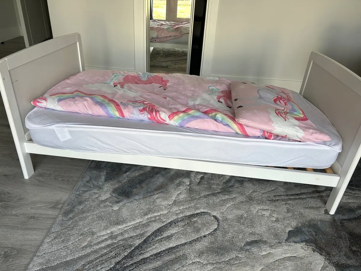 Toddler bed - Image 3