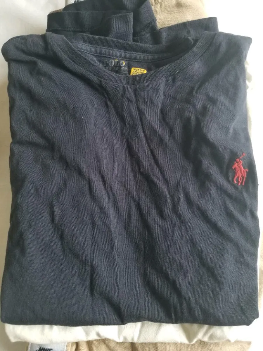 Designer clothes bundle - Image 3
