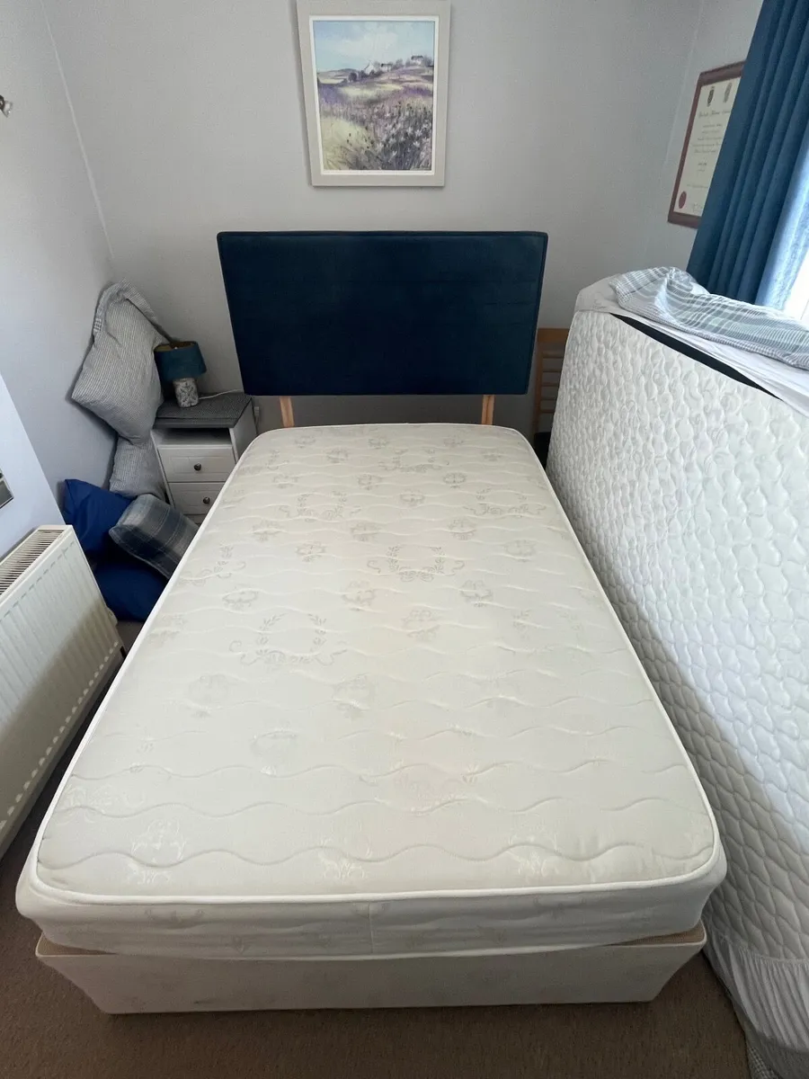 Free 4ft Mattress - Image 3