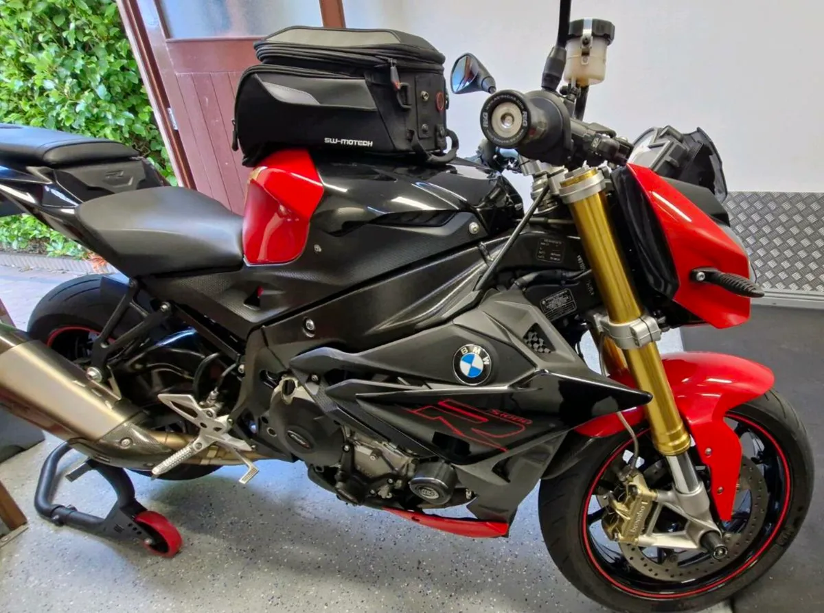 Motorbike - Image 1