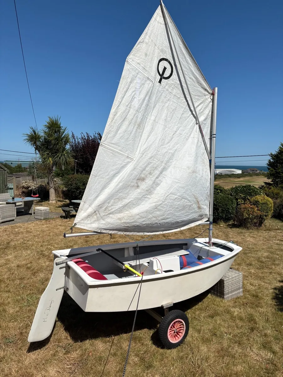 Optimist dinghy - Image 1
