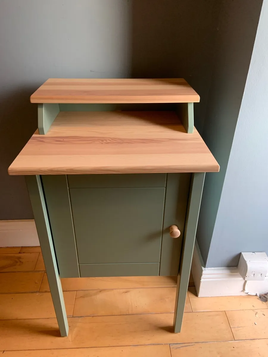 FREE Bedside table - Image 4