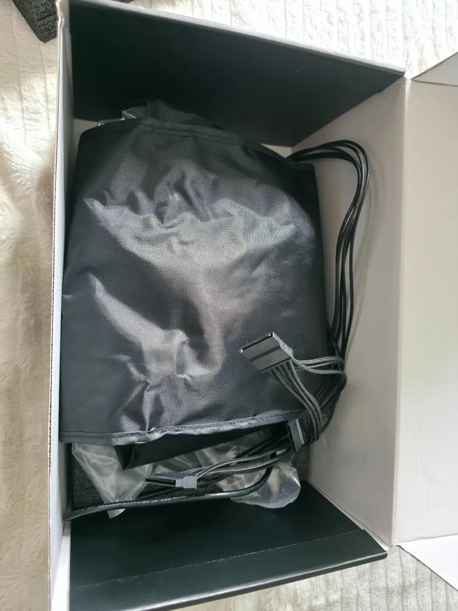 MSI 1300W power supply - Image 3