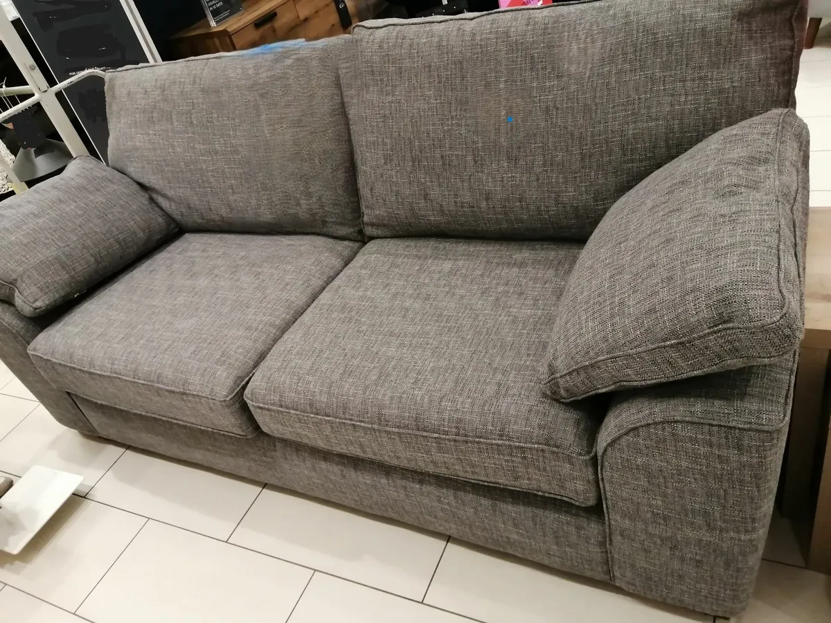 large new couch - Image 2
