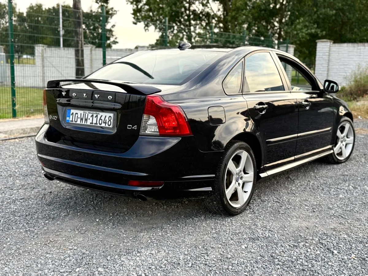 10 Volvo S40 2.0 D4 R-Design Nct Low tax - Image 1