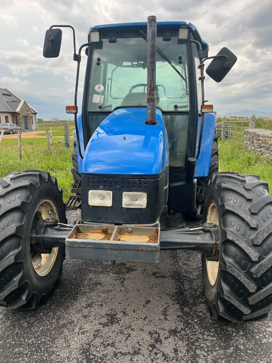 tractor - Image 2