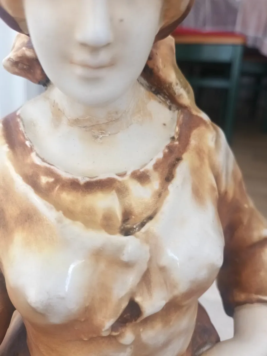 Antique figure - Image 2