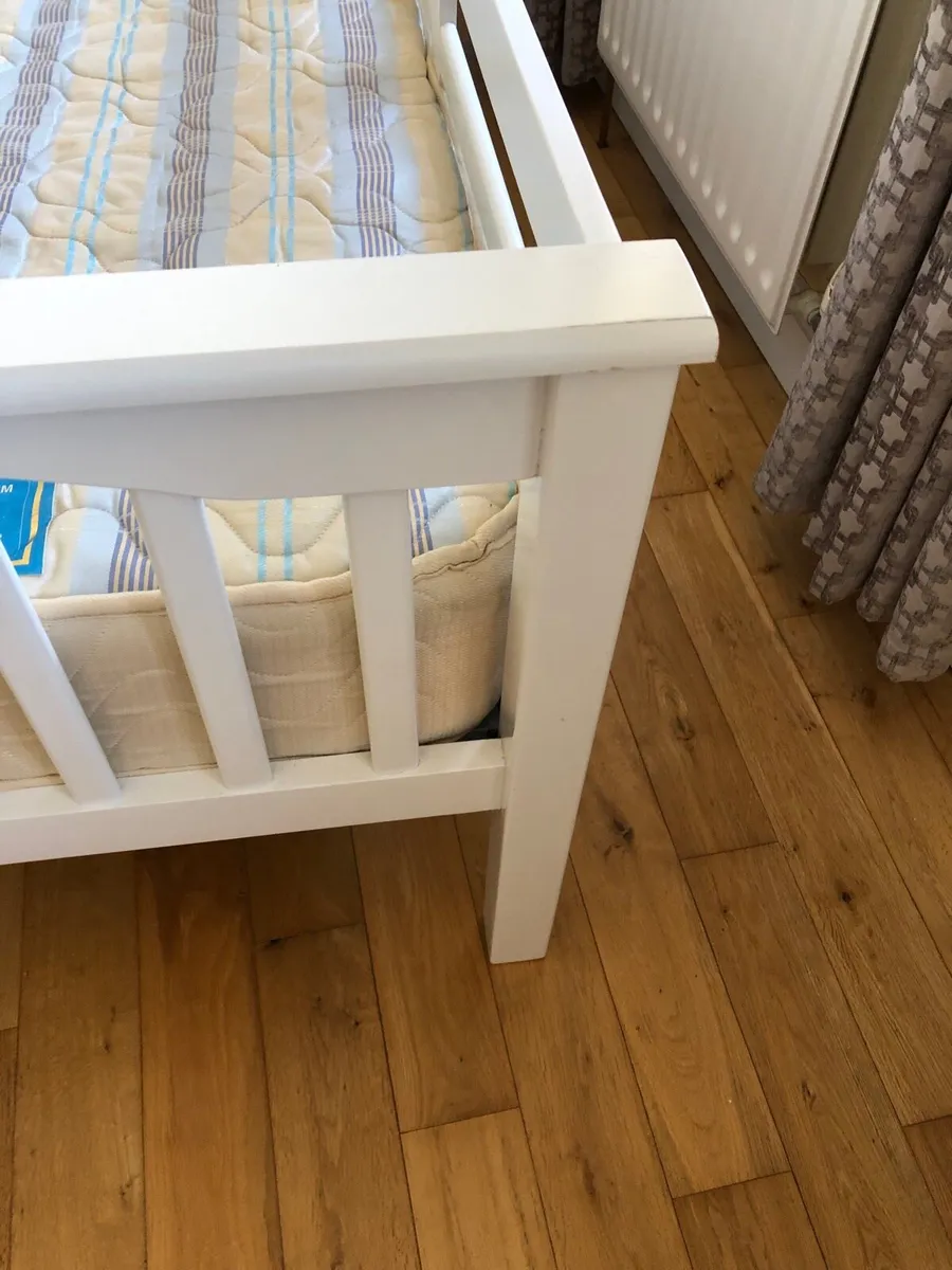 Bed - Image 2