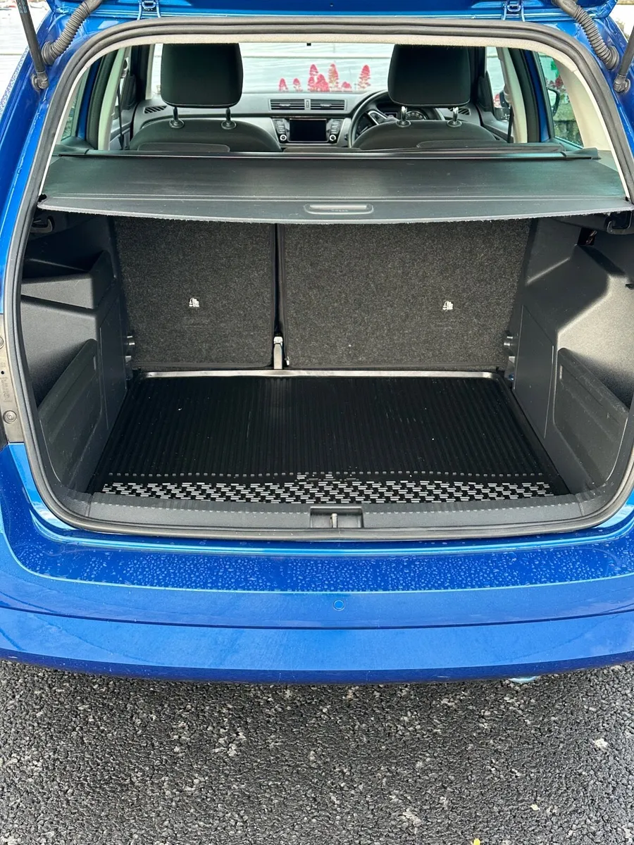 Skoda Fabia Combi 2017 Estate Low Mileage - Image 4
