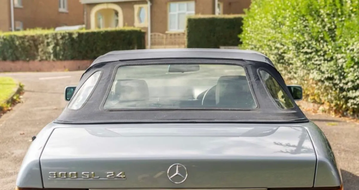 Mercedes SL300-24 (please read ad!)€13995 - Image 3