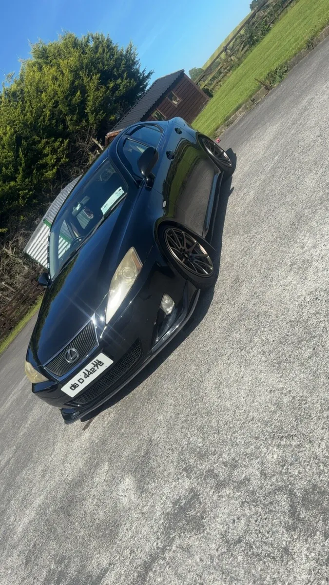 Lexus is250 V6 - Image 2