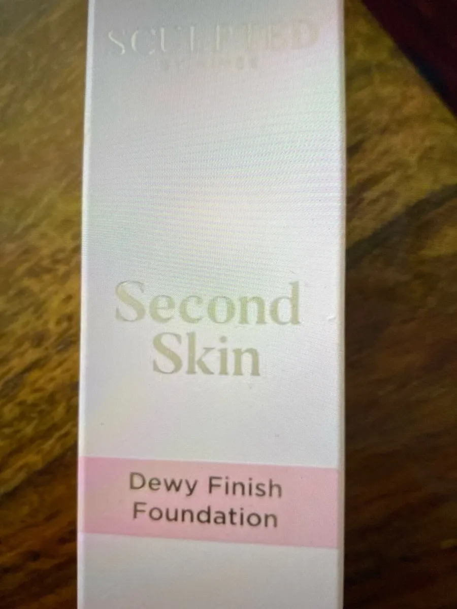 SCULPTED second skin foundation by Aimee connelly - Image 2