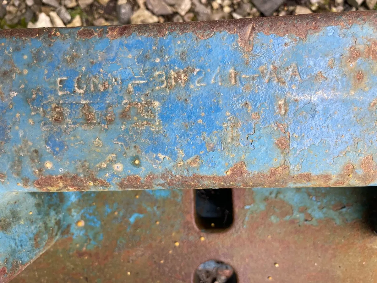 Ford Weight Carrier - Image 3