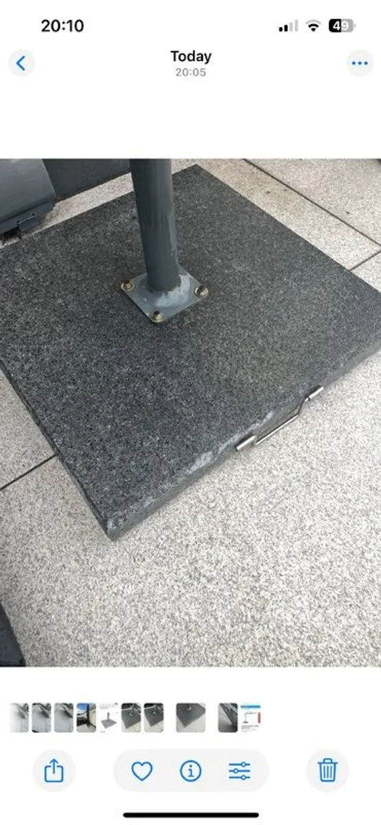 Solid granite parasol base for sale - Image 1