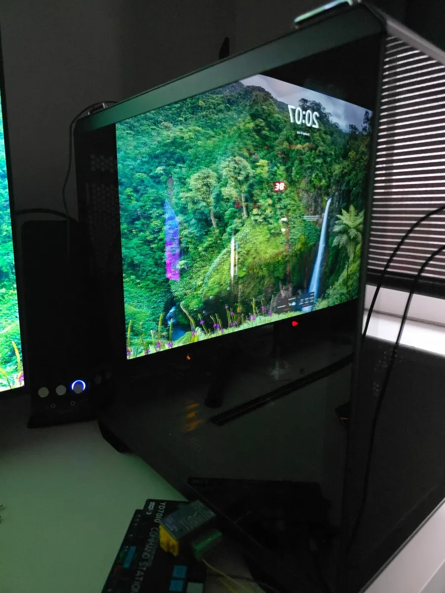 Asus Tuff Gt502 PC case - Image 1