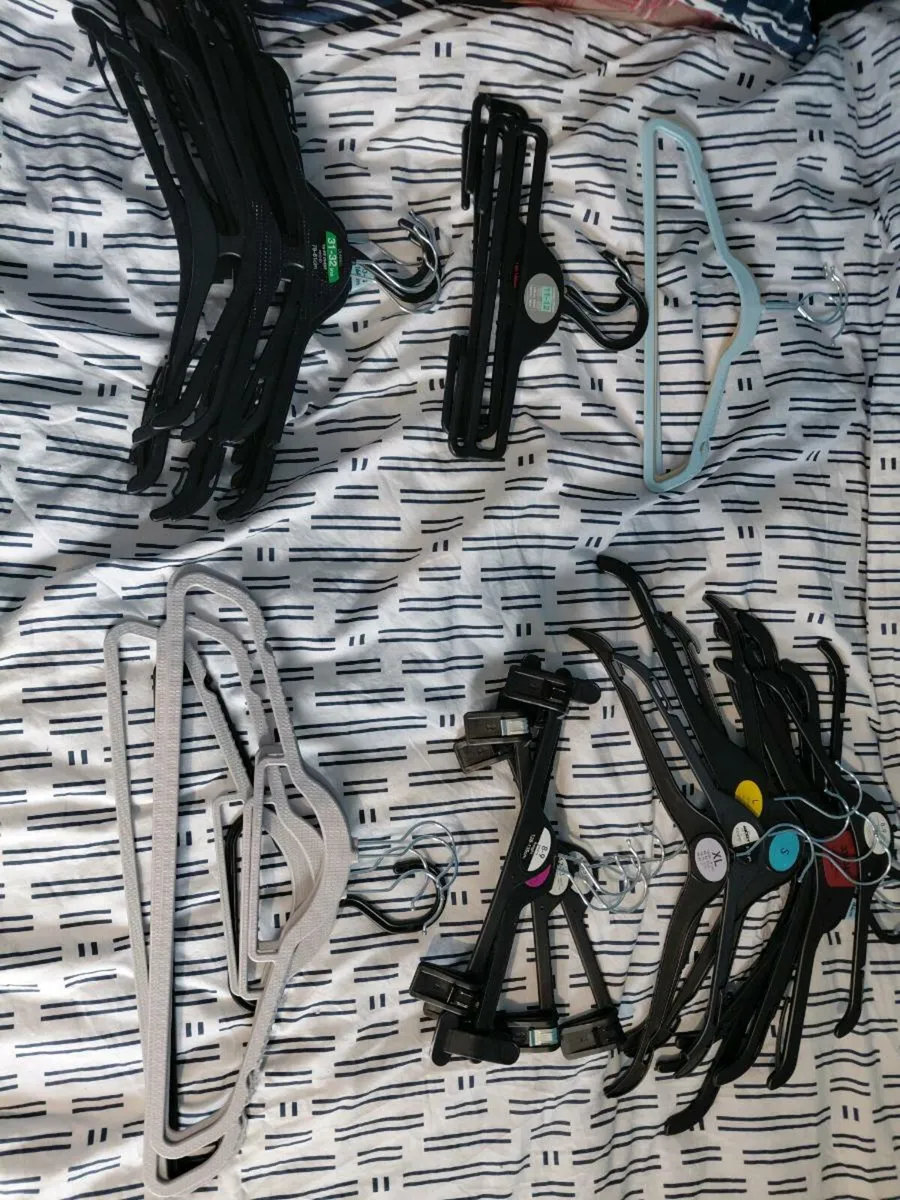 Clothes Hangers - Image 3