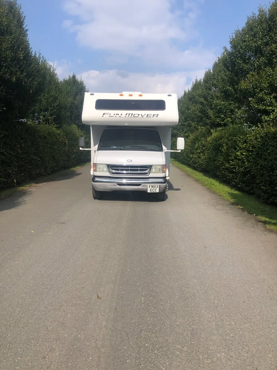 Camper - Image 3