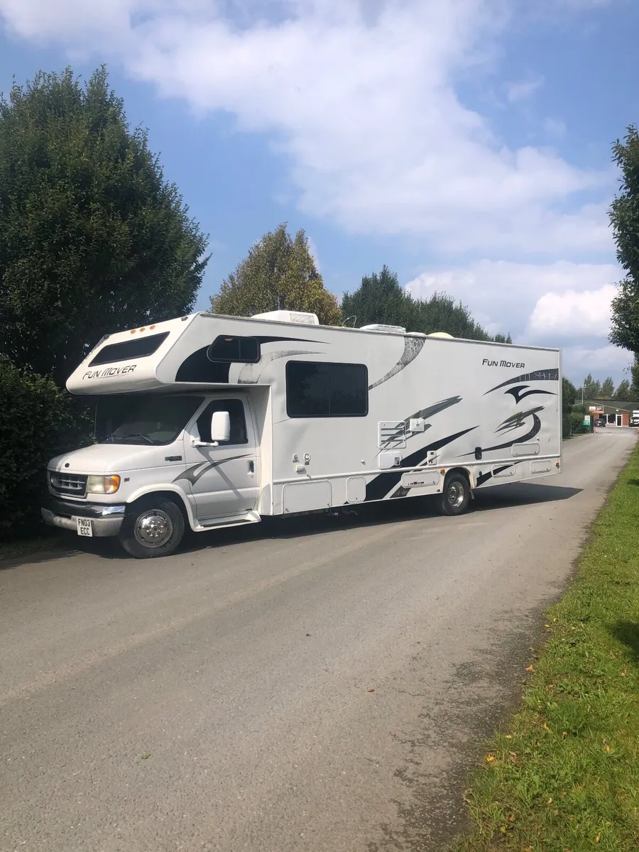 Camper - Image 4