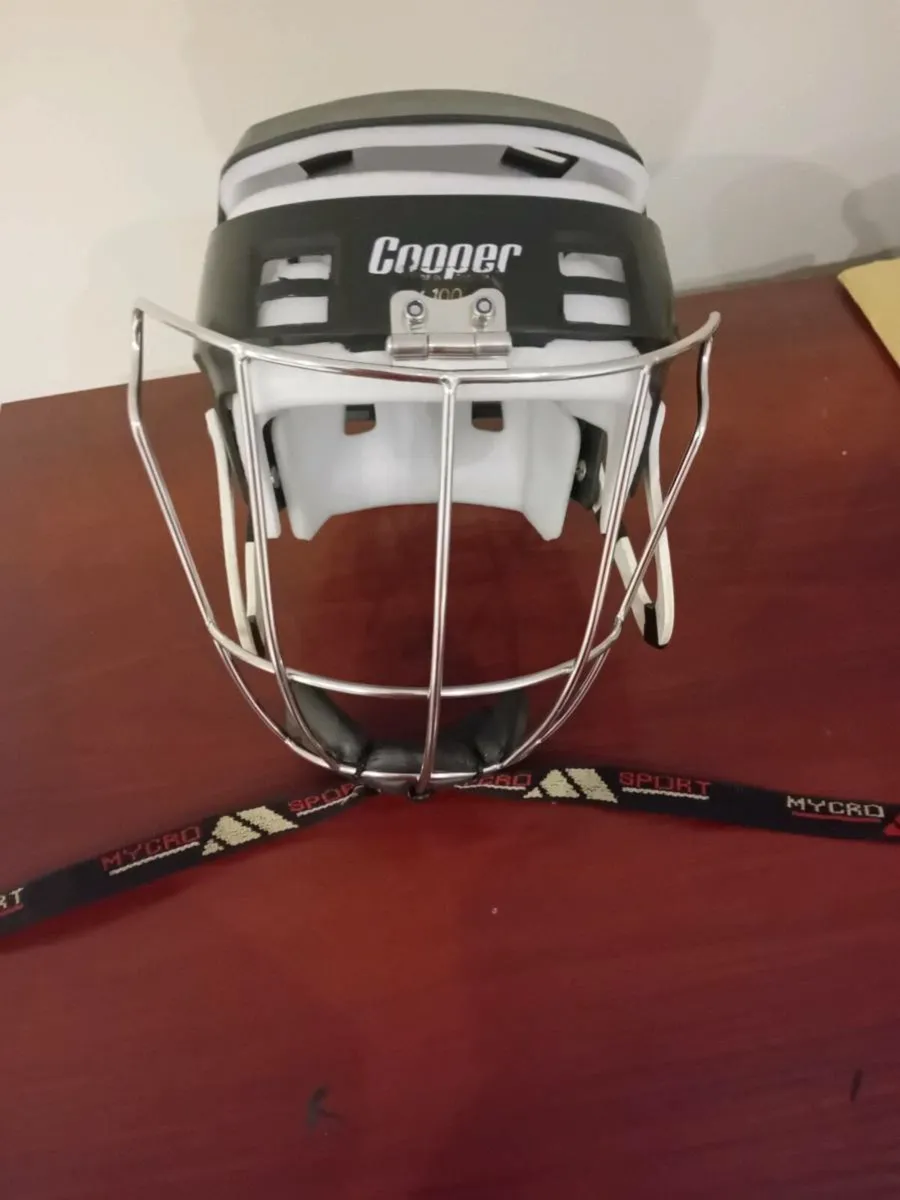 Black oldstyle cooper helmet - Image 1