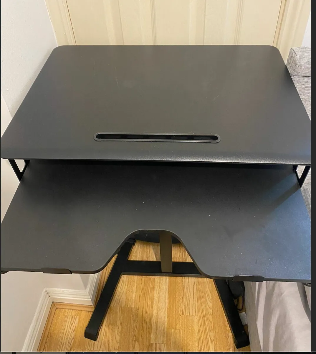 Standing desk - Image 2