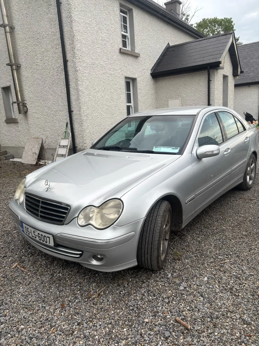 Mercedes - Image 1