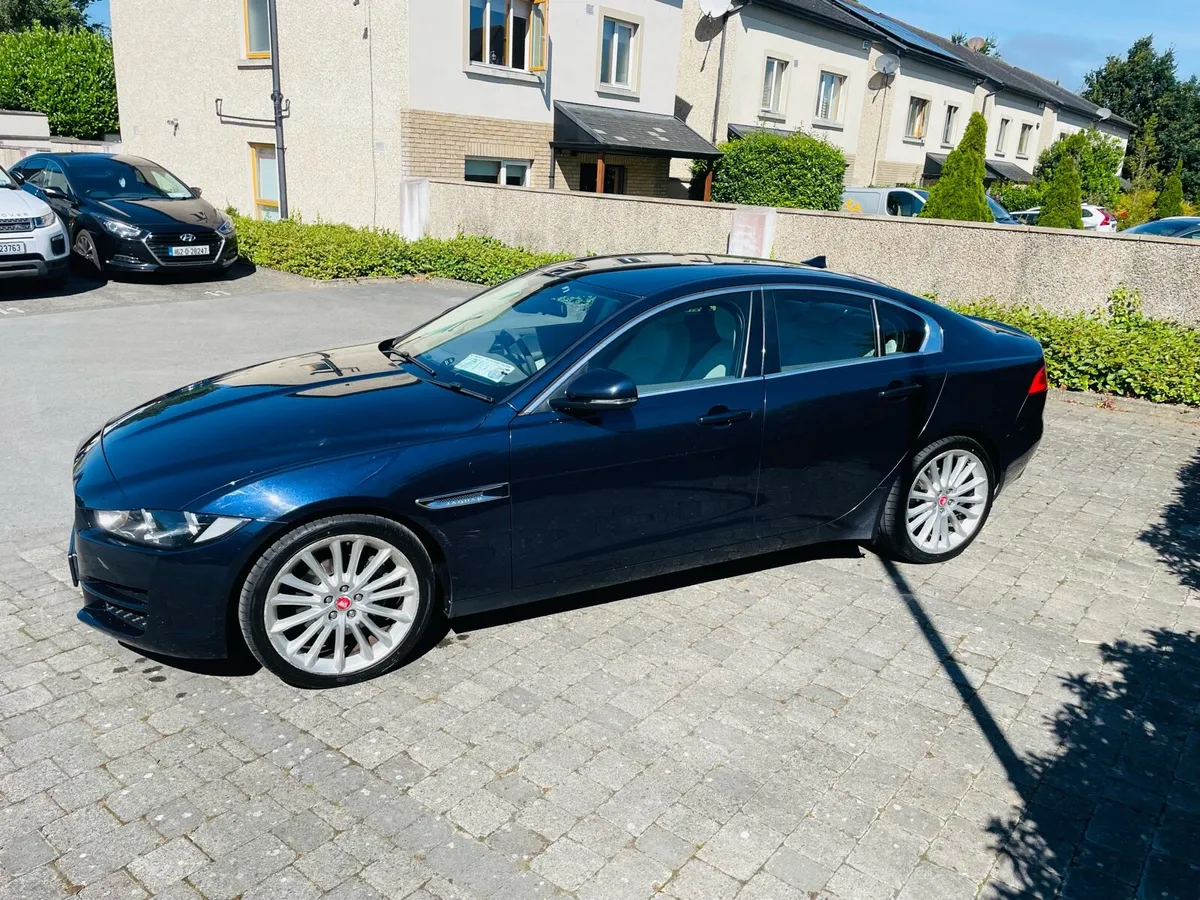 2016 JAGUAR XE 2.0D AUTO PRESTIGE MODEL - Image 3