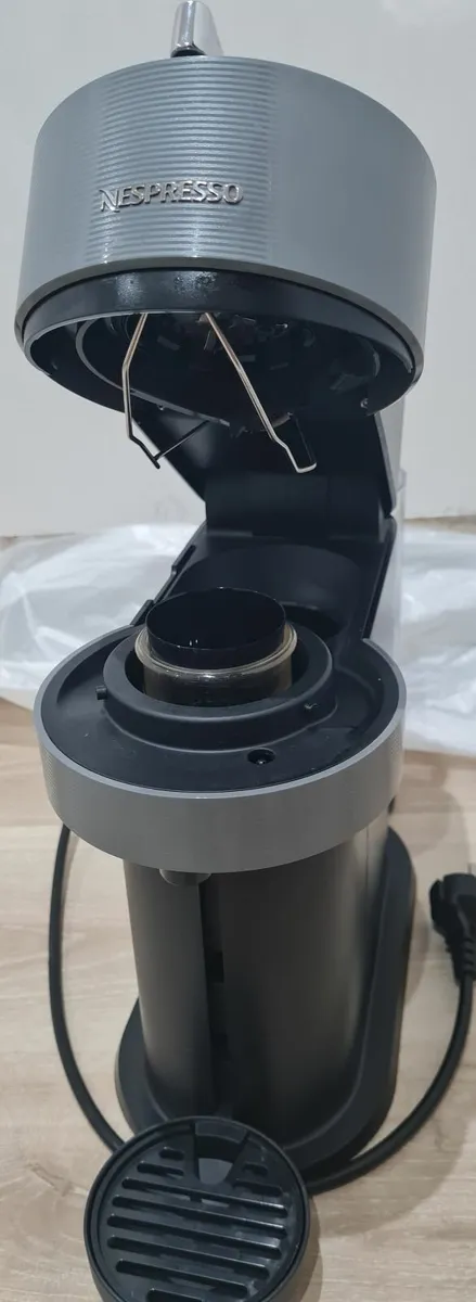 Delonghi Nespresso vertuo Coffee Machine | - Image 4