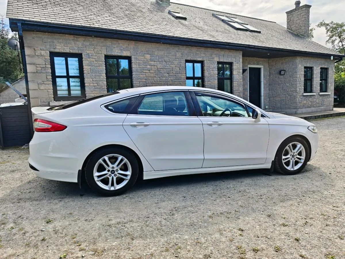 Ford Mondeo 1.5TDCI 120hp low mileage - Image 3